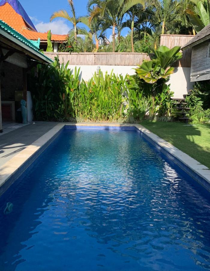 Desa Naga Villa Canggu Eksteriør bilde